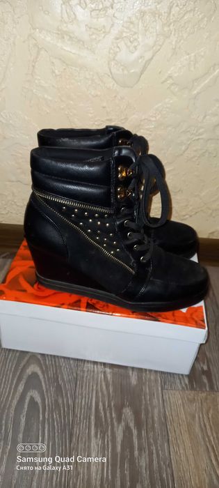 Огромных два пакета вещей на девушку 48 р. +обувь 2 пакета 37.38,39