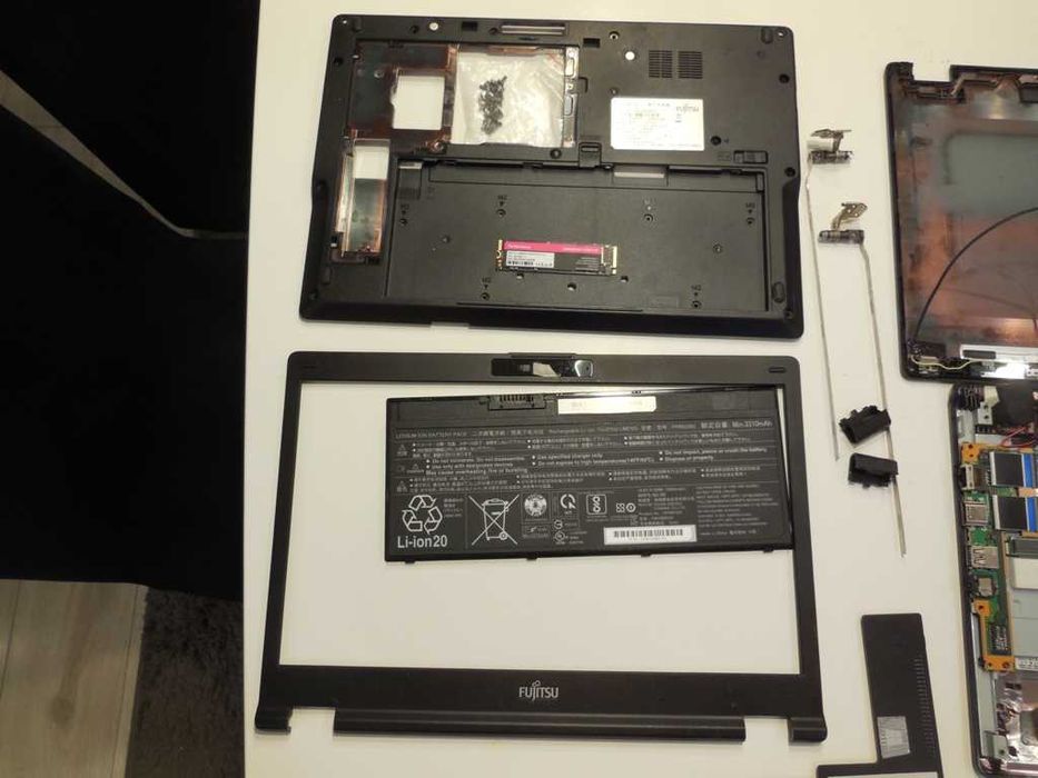 fujitsu lifebook E5411 5E14A2 i3 16GB SSD 256 GB i płyta główna i inne