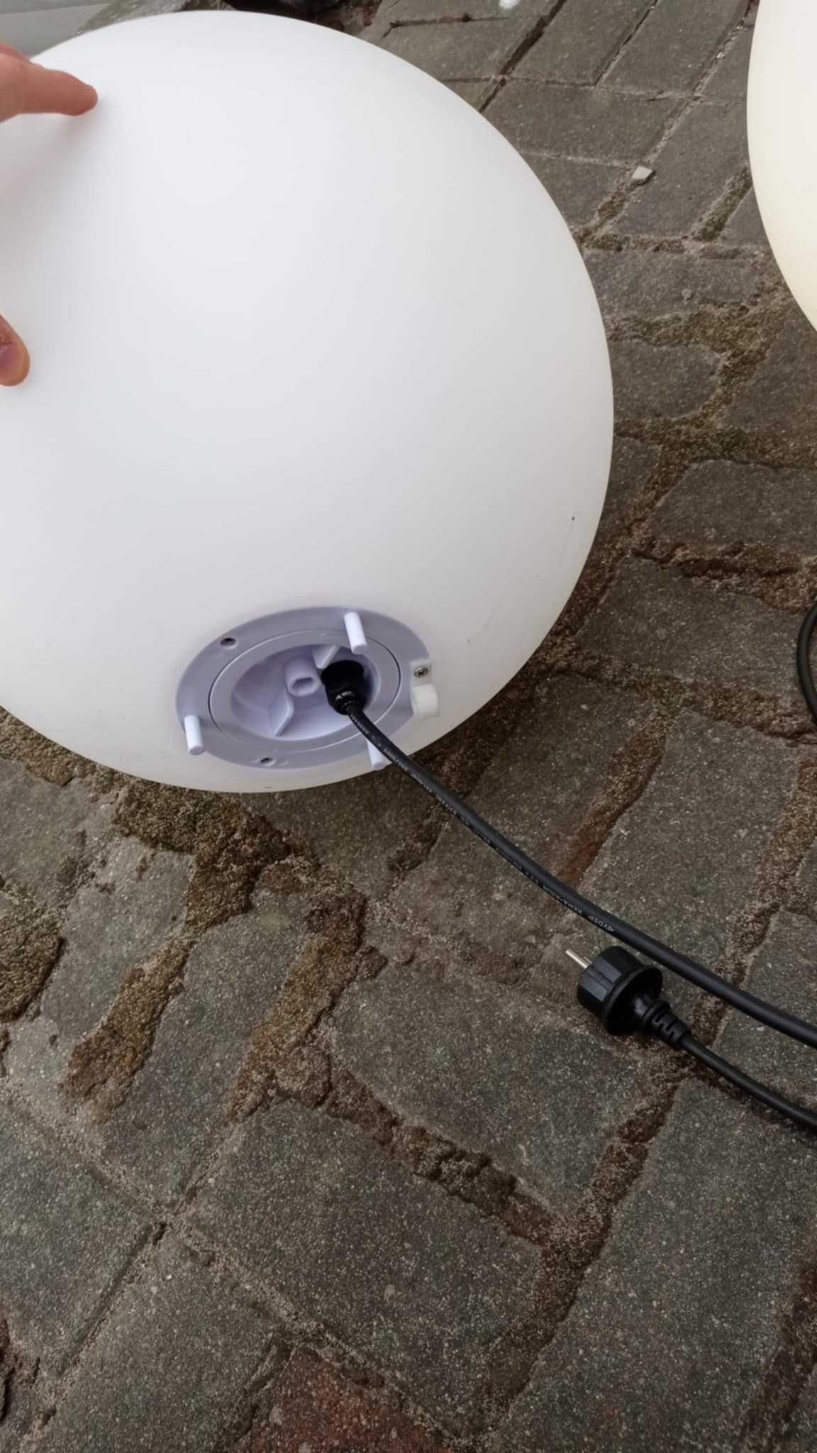 Lampa świecąca kula ogrodowa duża