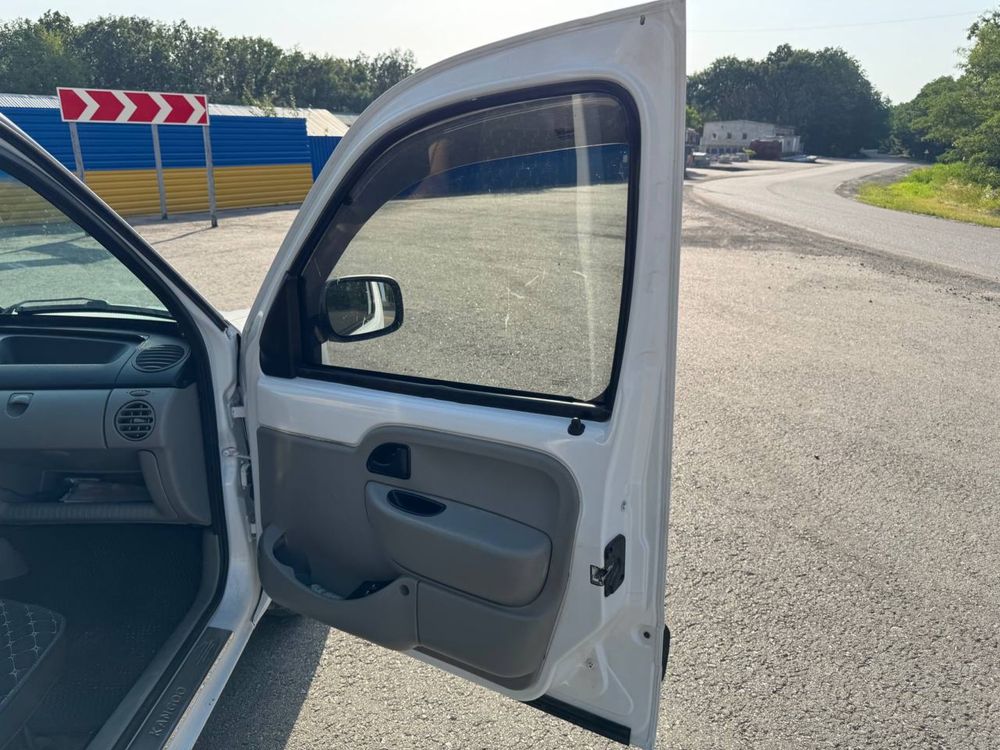 Рено кенго Renaylt-kangoo