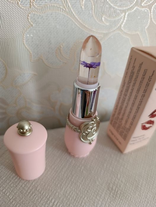 Зволожуючий бальзам для губ JellyCrystal, змінює колір на губах