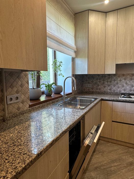 вул. Панорамна 11, оренда затишного будинку, 3 кімнати