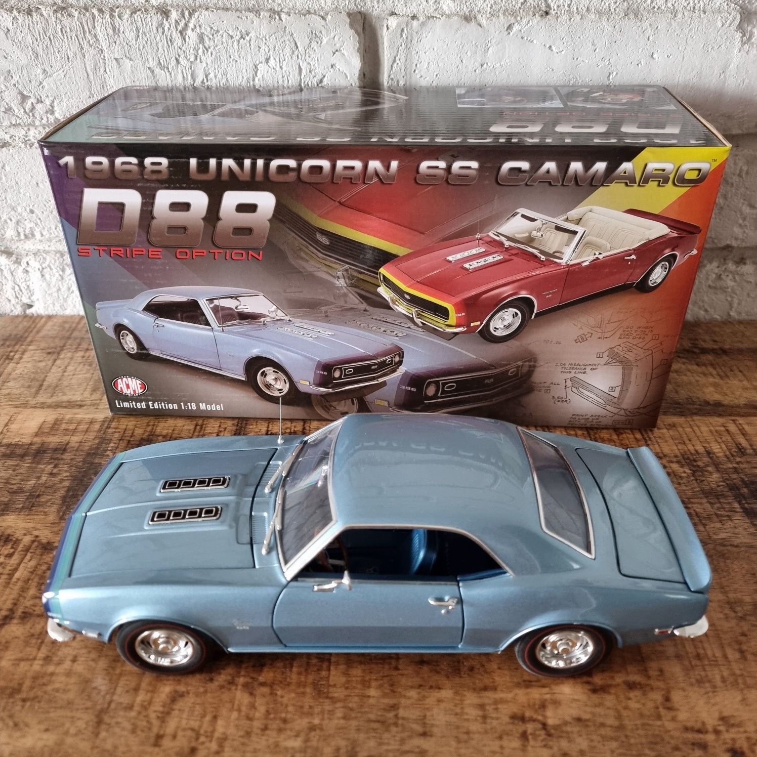 Chevrolet Camaro 68 ACME 1:18