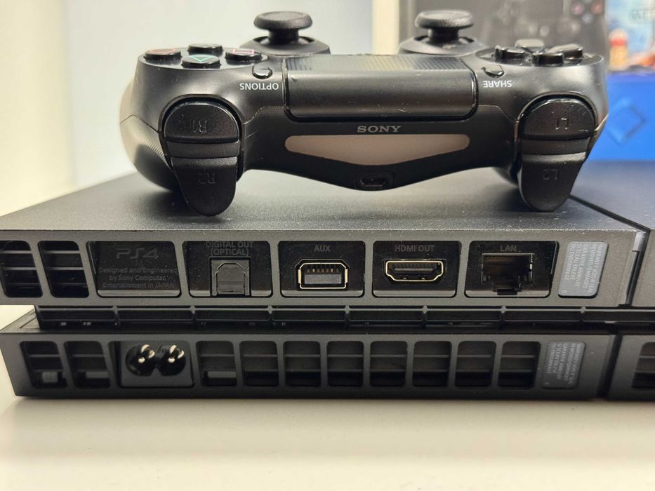 Konsola PlayStation 4 PS4 1TB z Padem Super Stan Soft 12.50