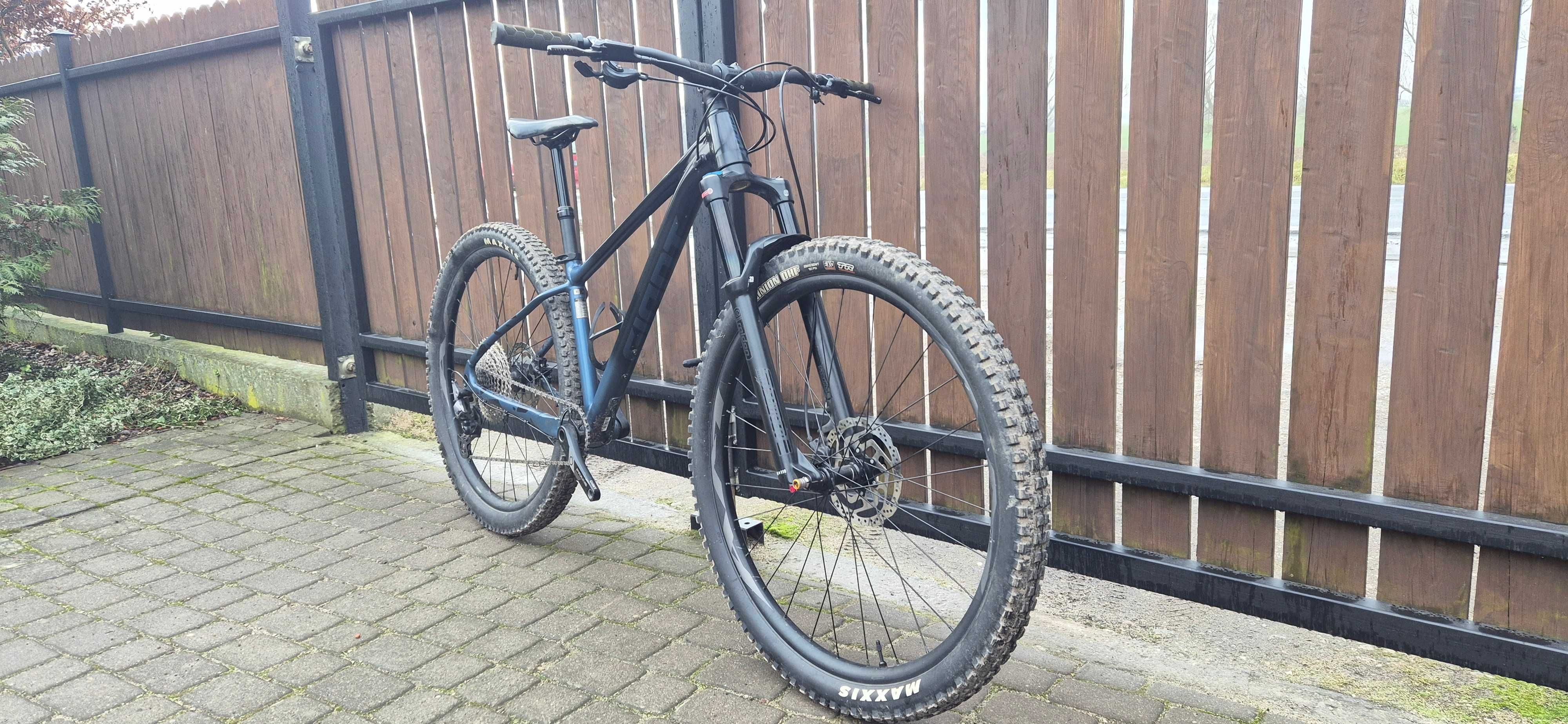 Rower MTB Giant fathom 2 2022 rama S kpl dokumentów HT