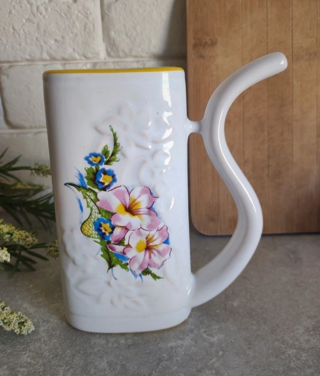 Ceramiczna pijałla dzbanek do wody z malowanym wzorem