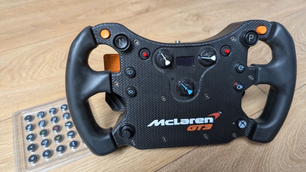 Fanatec McLaren gt3 qr2