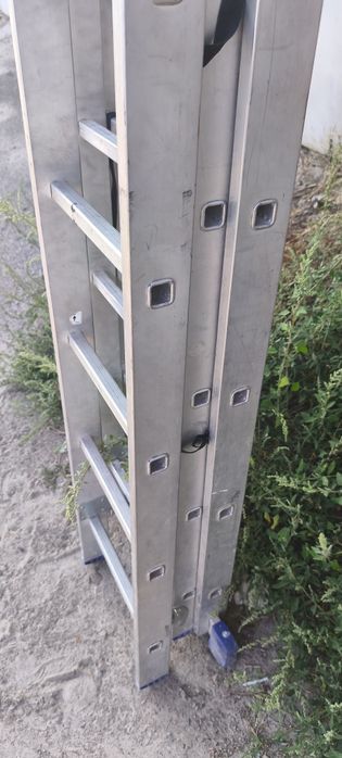 Драбина три секції оренда