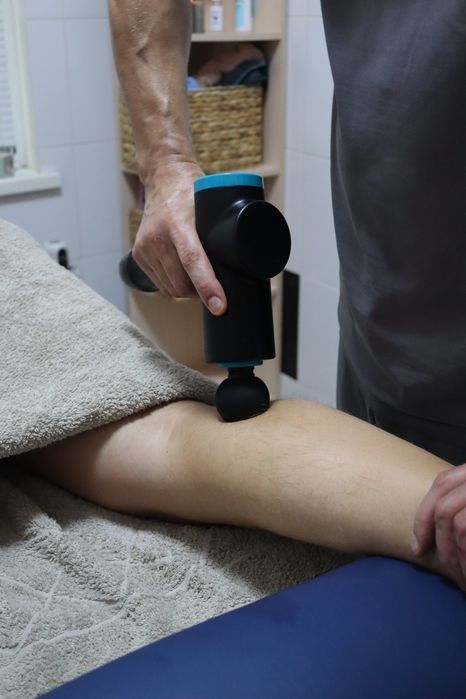 Лікувальний масаж при остеохондрозі,протрузіях та сколіозі!