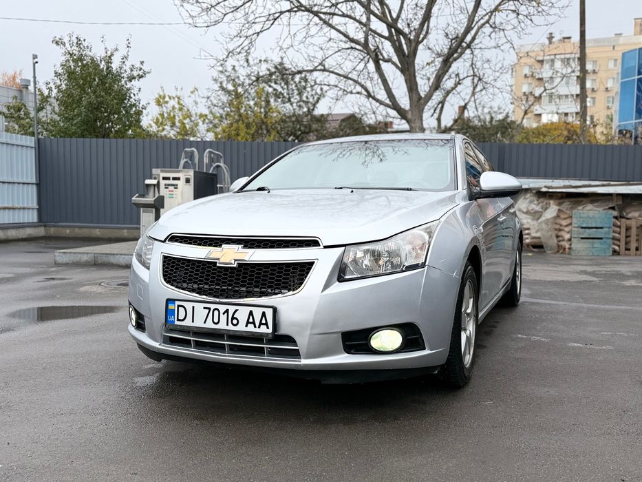 Chevrolet Cruze 1.8 з газом