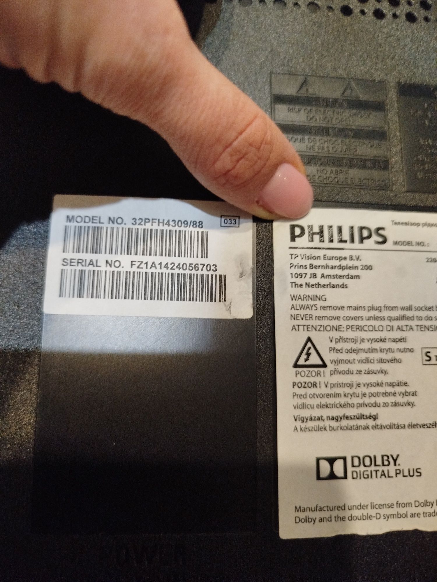 TV PHILIPS LED 32PFH4309/88 monitor 

32-calowy telewizor Philips
