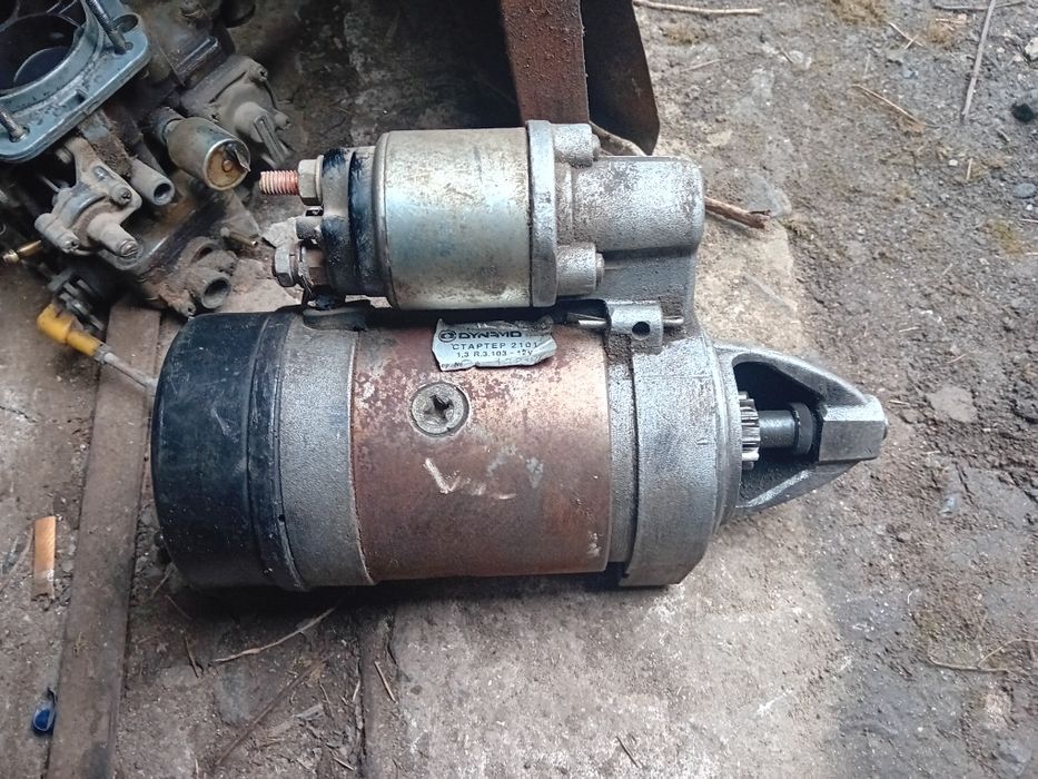 Продам карб стояв на 3 моторі є відео роботи