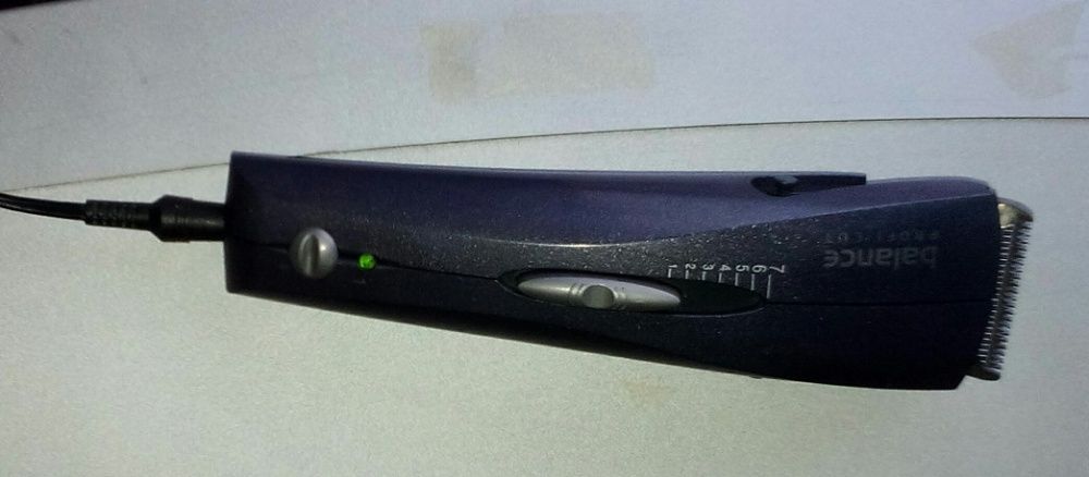 Máquina cortar cabelo