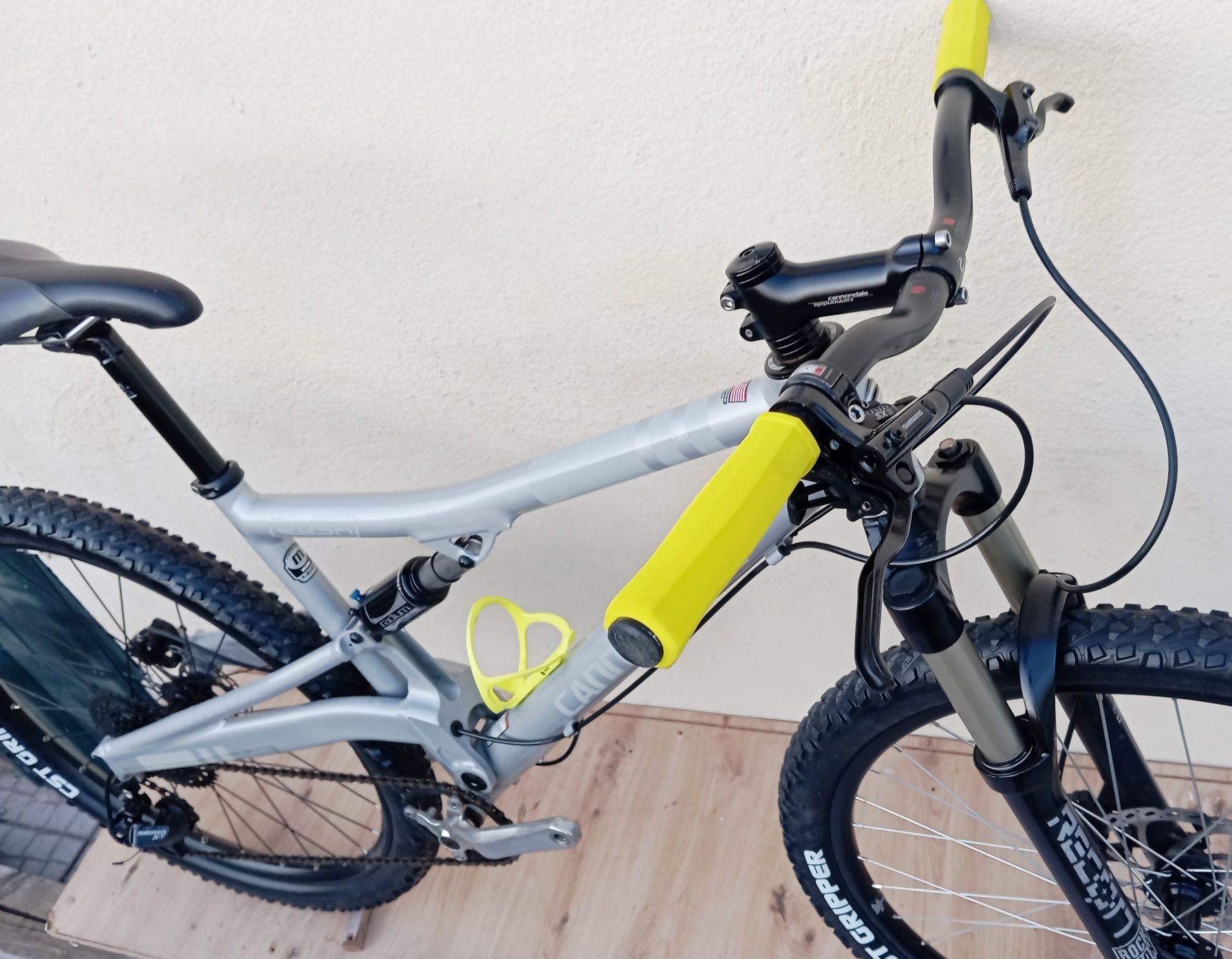 JF-Bikes Cannondale Rush 27,5 M  suspensão total