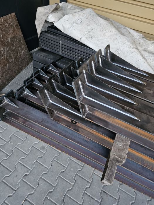 Konstrukcja hala magazyn garaż dźwigary słupy 6mx20mx4m IPE160