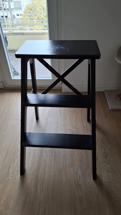 Escadote c/3 degraus preto