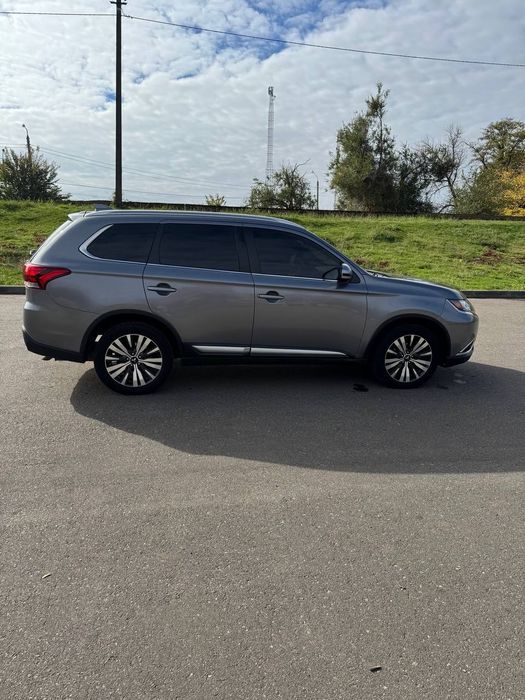 Mitsubishi outlander 2019 Кривий Ріг