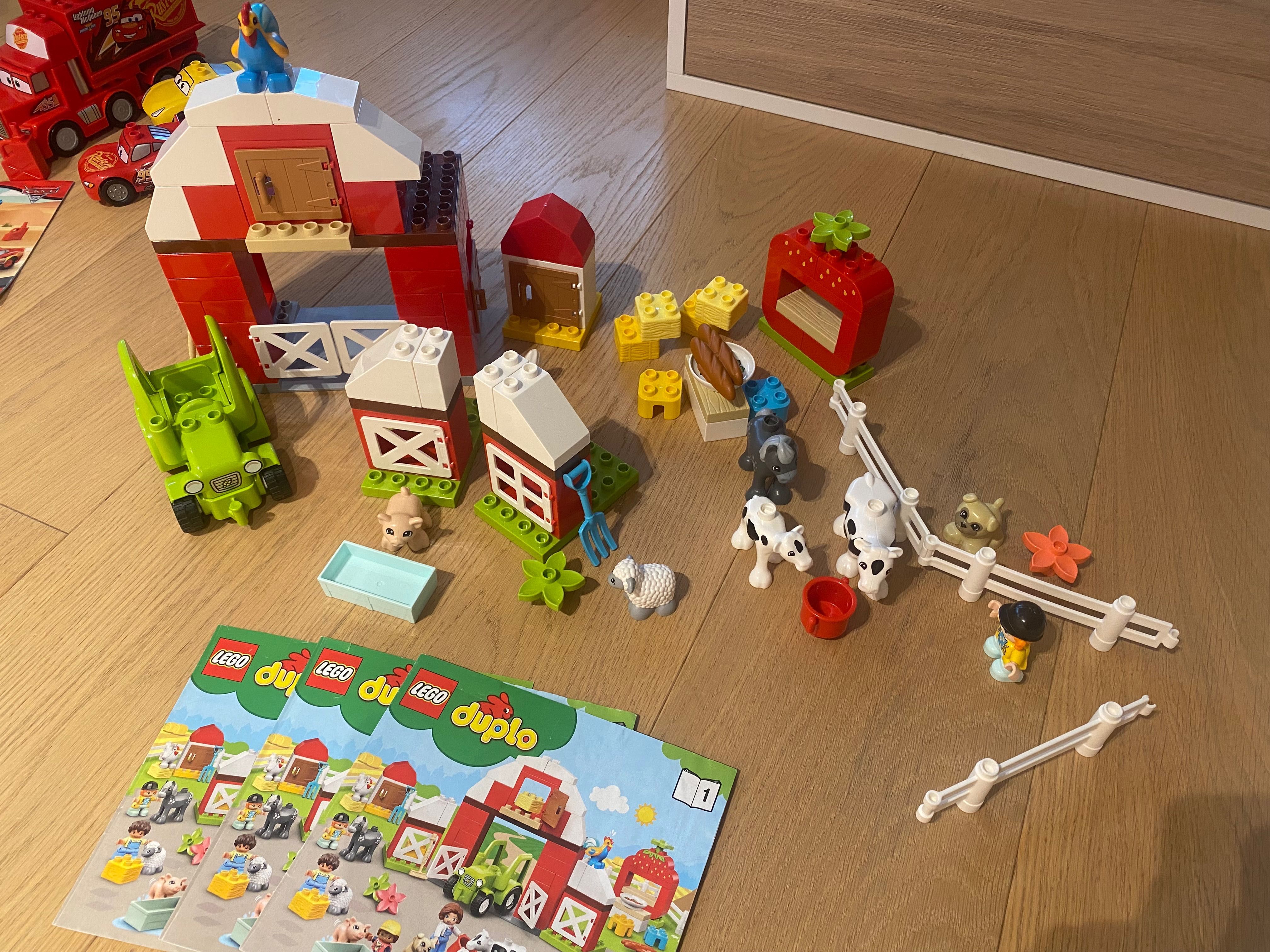 Lego Duplo 10952 Farma, stodoła, traktor i zwierzęta gospodarskie