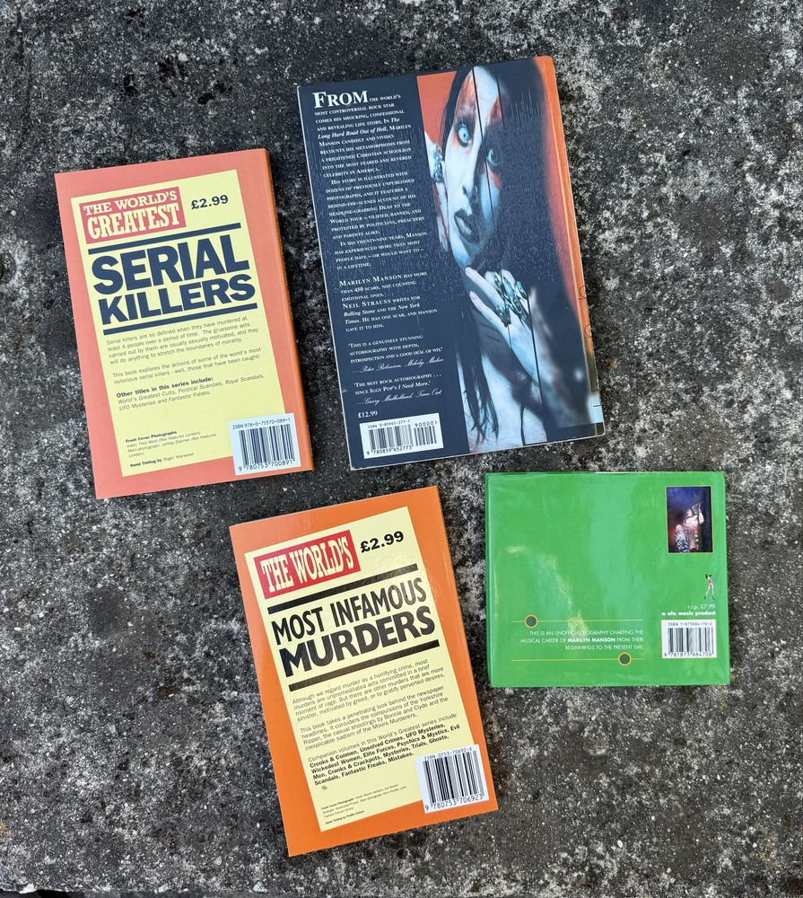 Conjunto de 4 livros Marilyn Manson + serial killers & murders