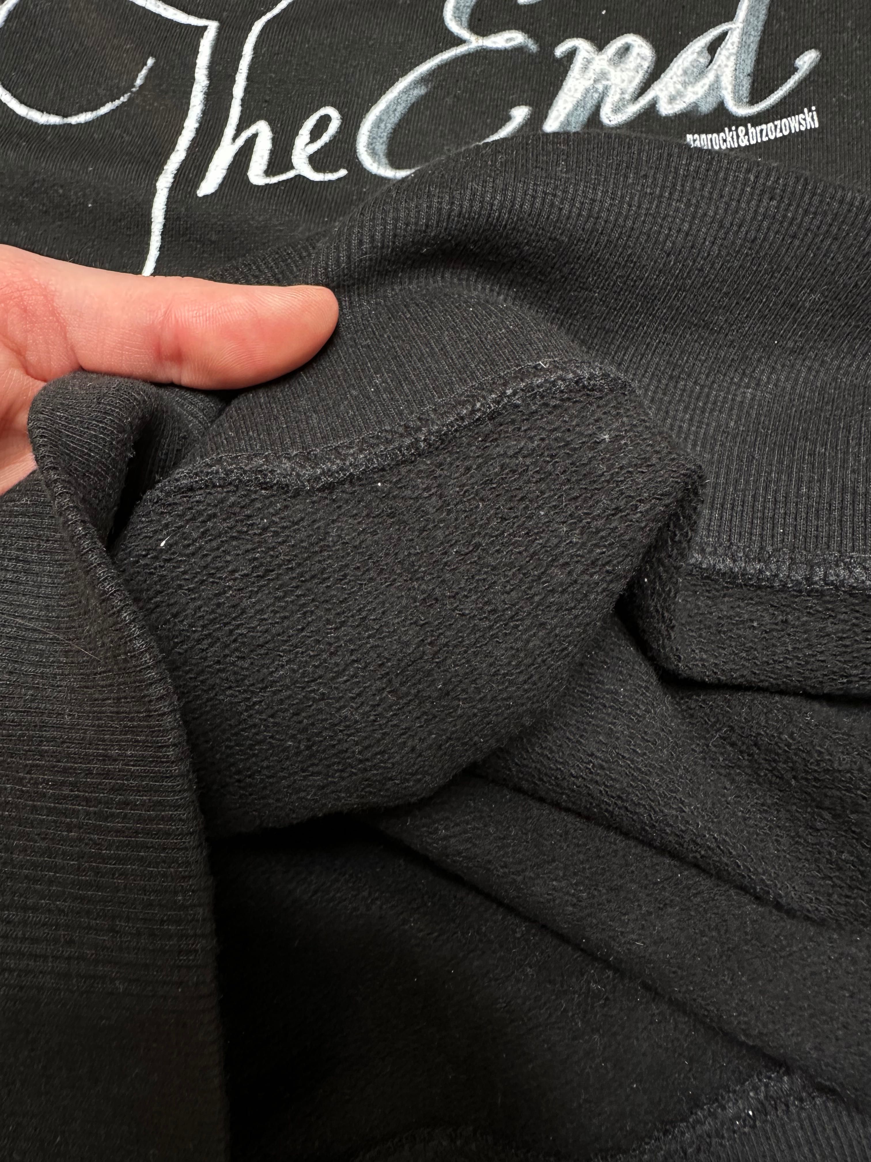 Bluza męska crewneck Paprocki&Brzozowski – model The End