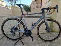 Scott addict 20 eride carbono elétrica 2022