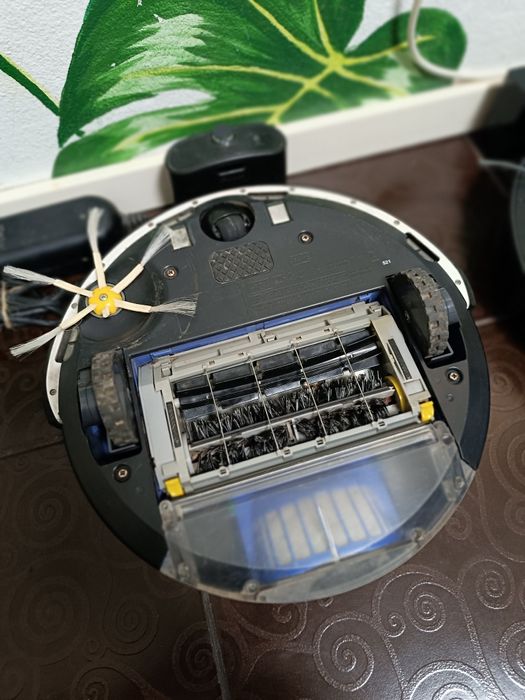 Робот пилосос irobot roomba