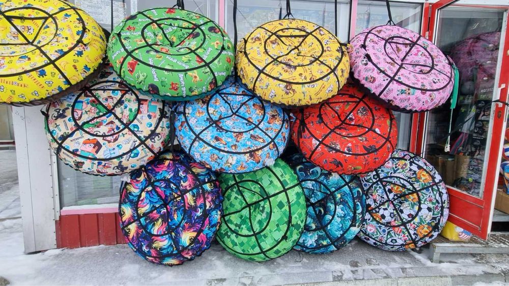 Надувний тюбінг ,сани,шайба для катання по снігу