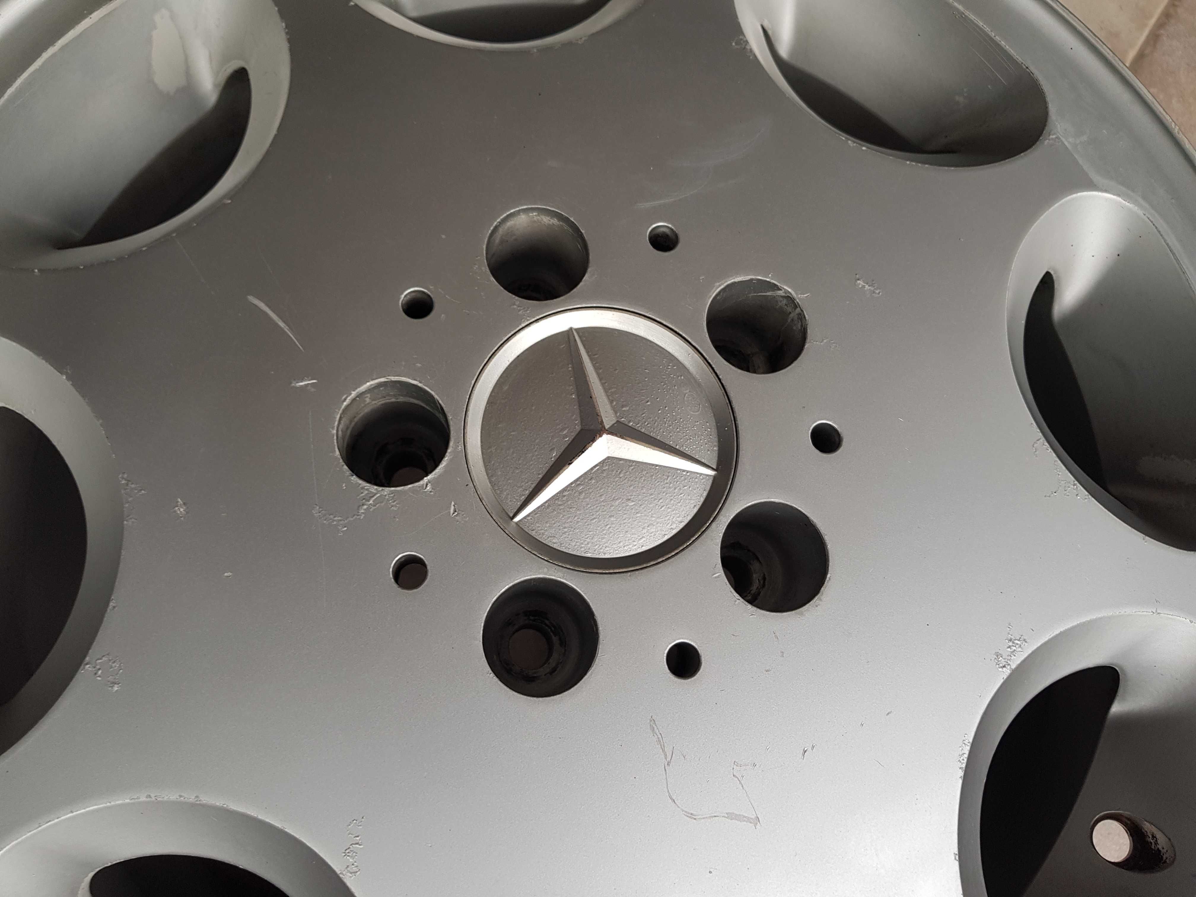 Felgi 8 Loch Mercedesa E klasa W210 C W203 7,5x16 et41 5x112 124