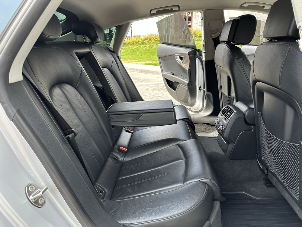 Продам Audi RS7 2014