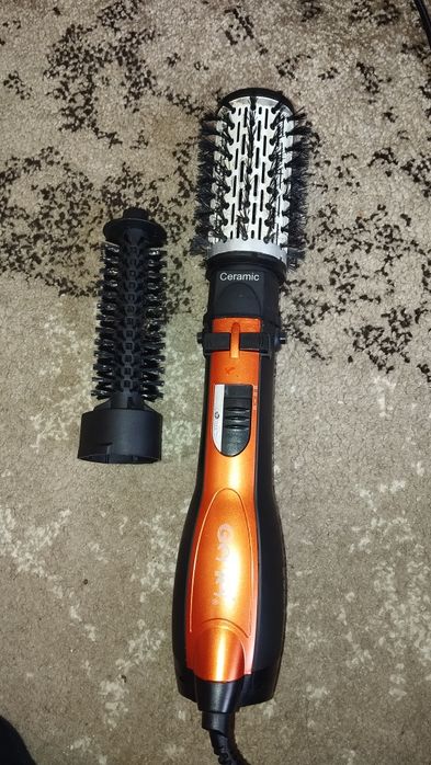 Gemei 4828 фен-браш