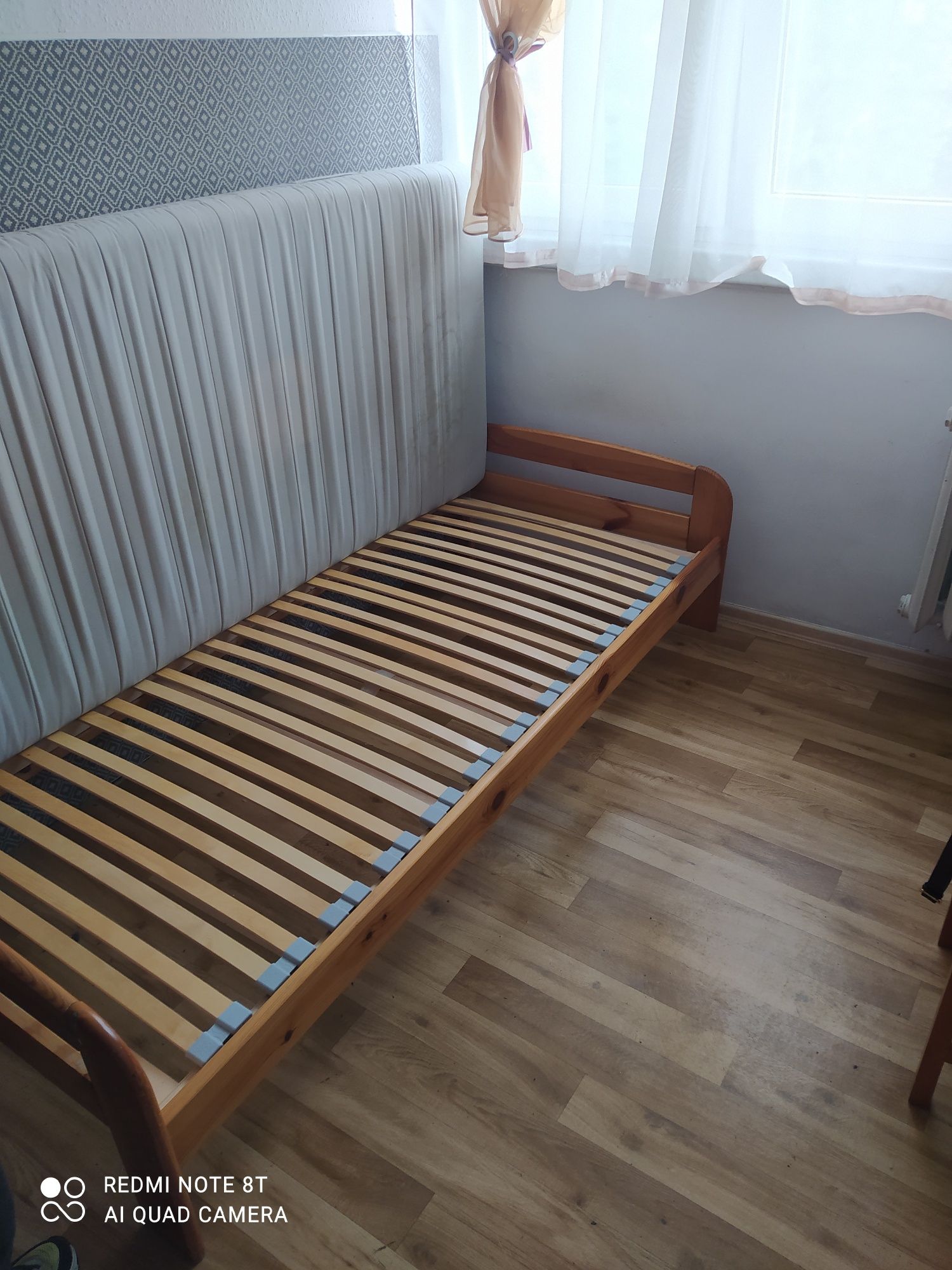 Łóżko + stelaż + materac gratis