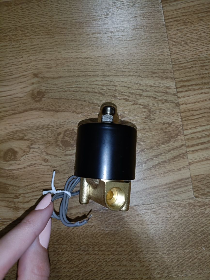 Válvula solenóide de água 2W-025-08
