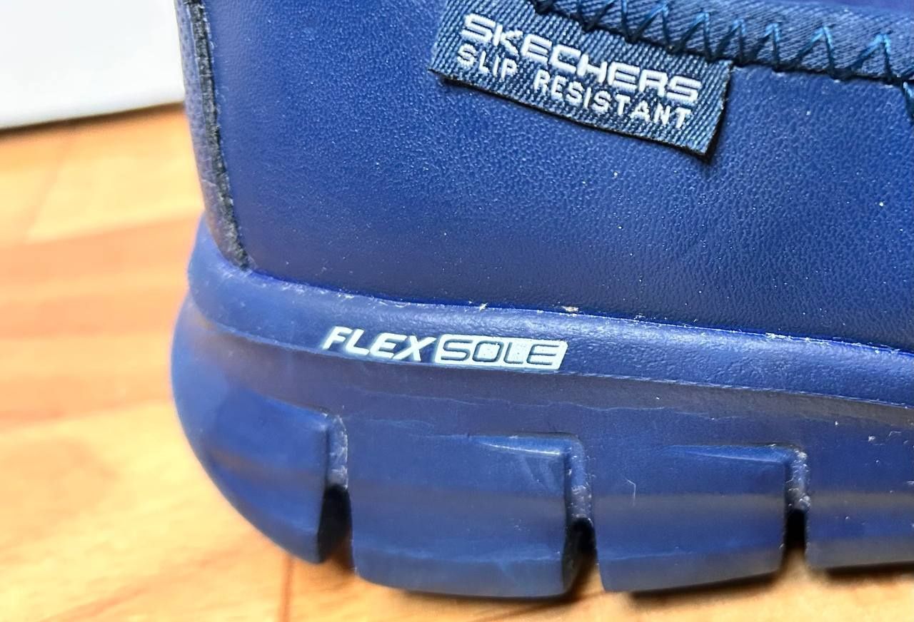 Кроссовки Skechers оригинал туфли мокасины
