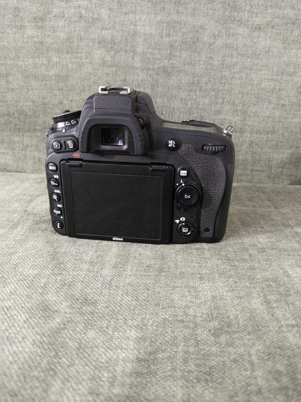 Продам зеркальный фотоаппарат Nikon D750K