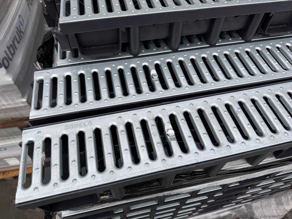 Odwodnienie liniowe kanał z kratą stalową 1,5 t odpływ wody