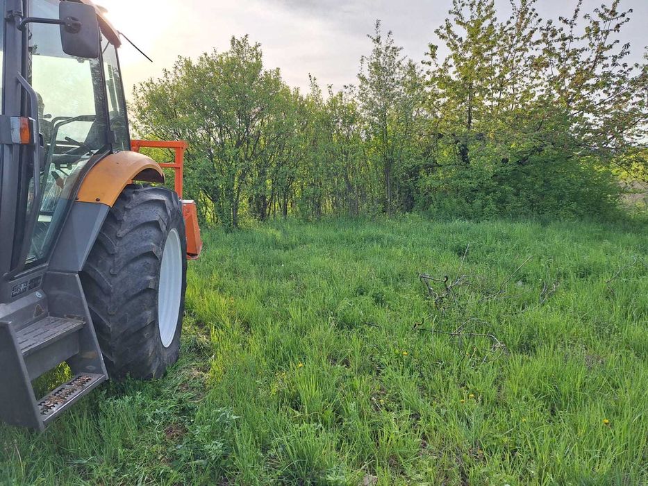Usługi mulczerem powierzchniowym, czyszczenie działek pod inwestycje.