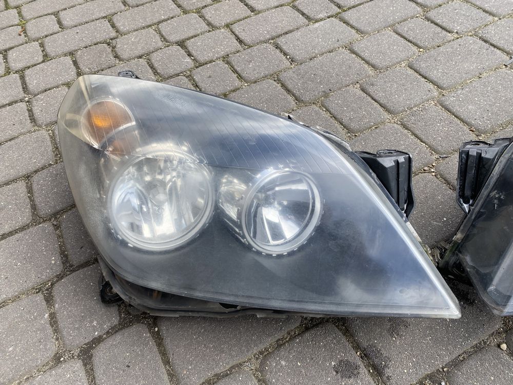 Reflektor Lampa Prawa Astra H 3 GTC Europa