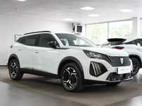 Peugeot 2008 Allure 1.2 PureTech 130KM EAT8 2023r - NiskiPrzebieg Nowy Model FV23
