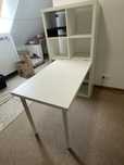 Biurko Ikea Linnmon i regał Kallax 2x4
