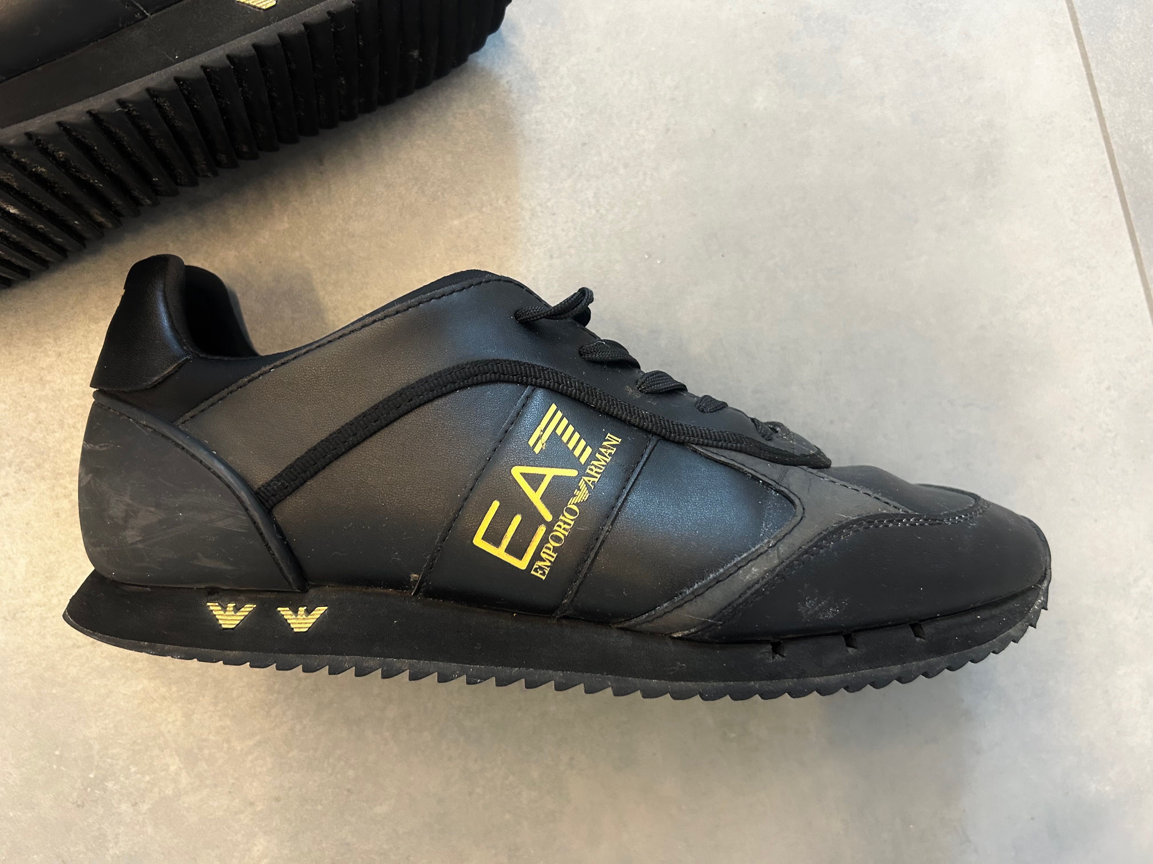 Sneakersy EA7 Emporio Armani X8X119 XK291 R384 Triple Black  44 i 2/3