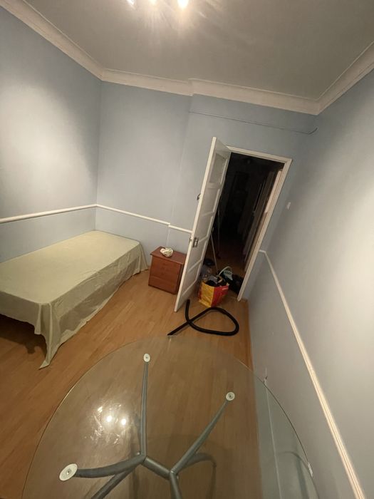 Quarto para arrendar, amadora