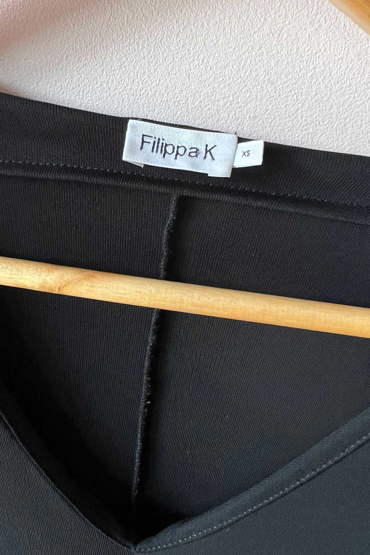 Filippa K czarna klasyczna sukienka z plisami rozm. XS 34