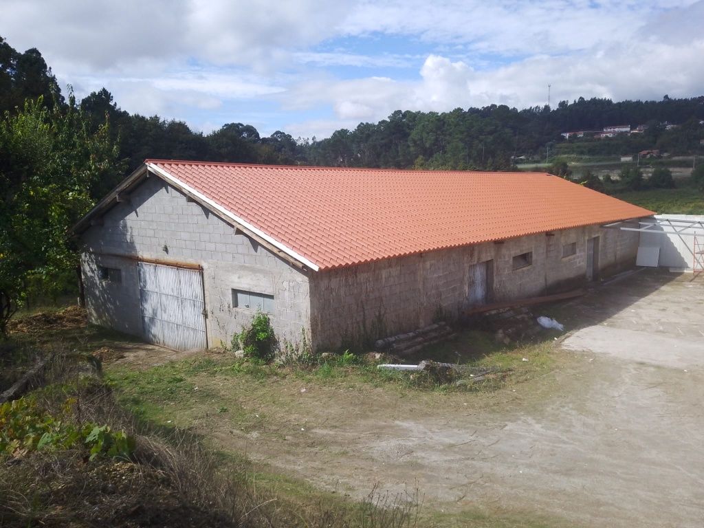 Serralheiro ao serviço