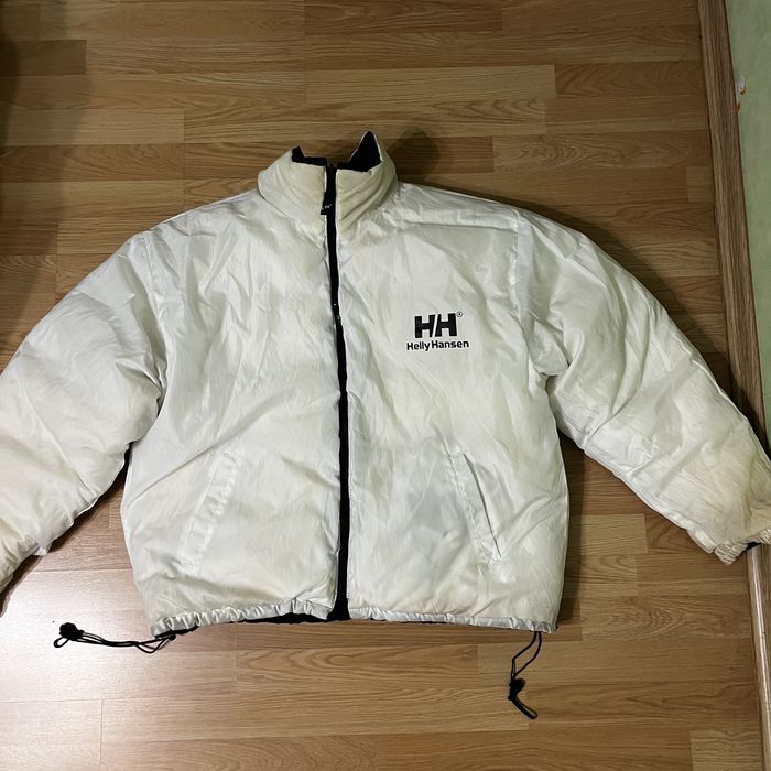 Пуховик Helly Hansen