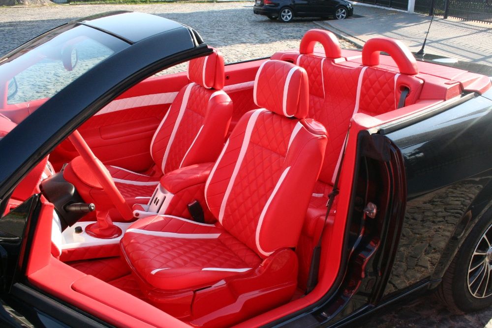 Перешивка автомобільного сидіння: індивідуальний дизайн та пошиття.