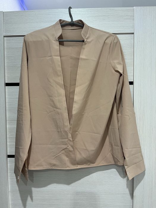 Продам блузку