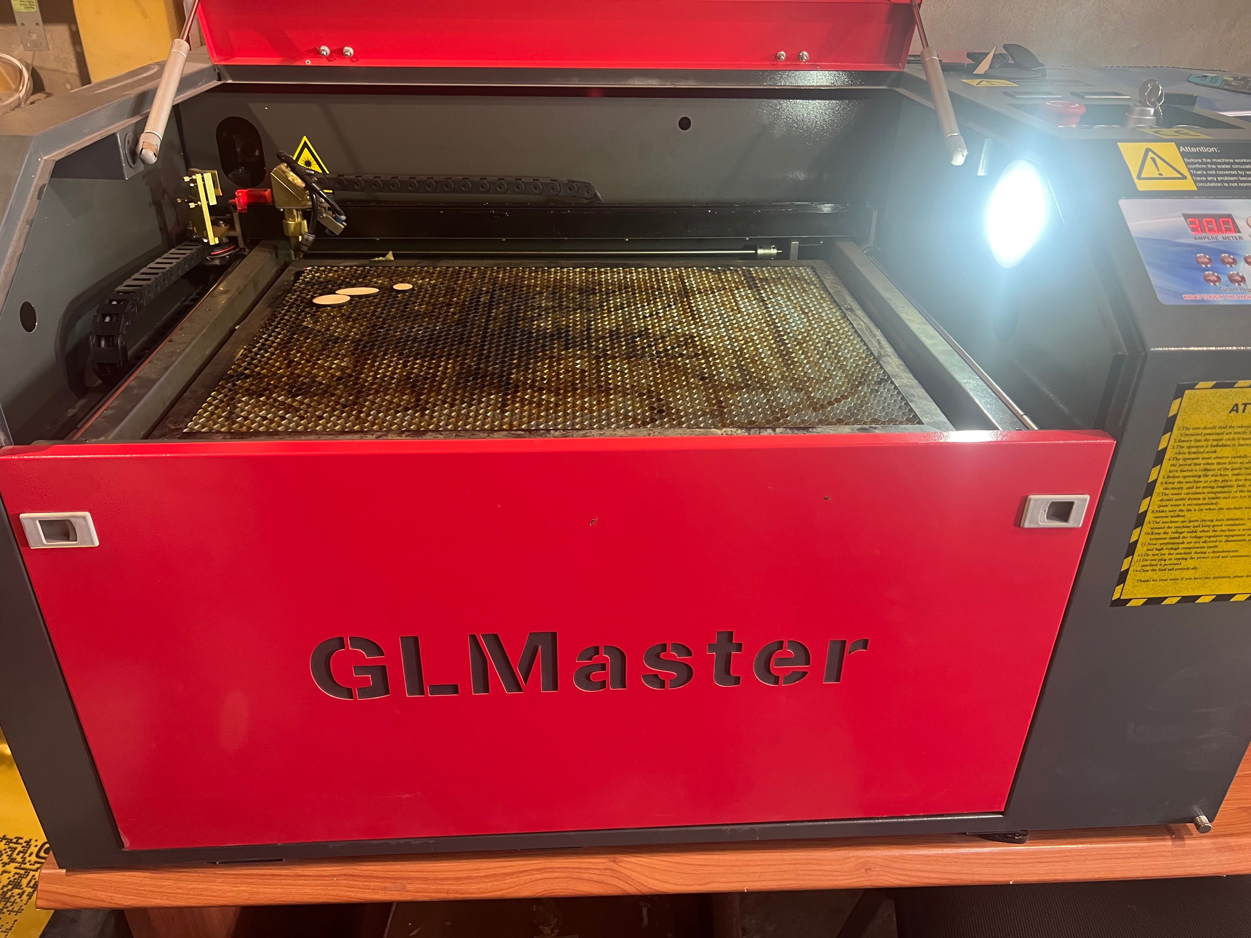 Лазерний верстат GLMaster 6040 80 Вт поле 600х400 мм CO2.