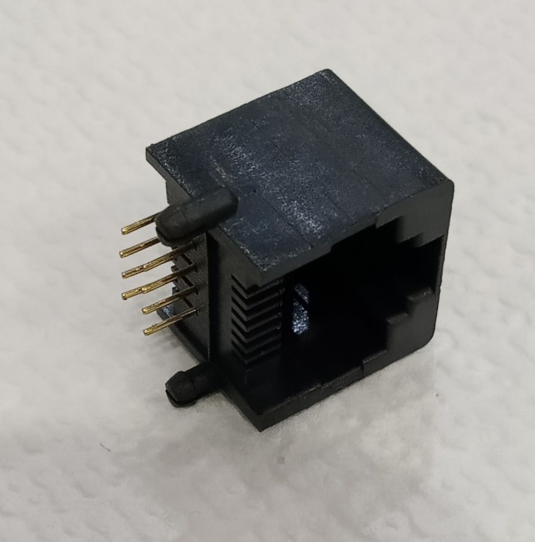 Гнездо (розетка) 8P8C под RJ-45