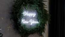 Неоновий надпис вивіска Happy New Year