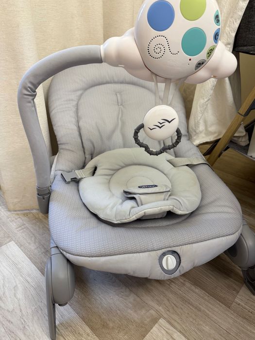 Крісло гойдалка Chicco 0-18 міс